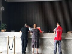 -和颐酒店(广州琶洲会展中心广州塔赤岗地铁站店)