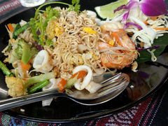 mama炒面-Tikky Cafe