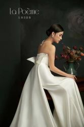 -乐派诗婚纱摄影