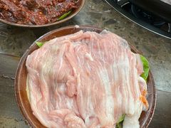 黄金六两-正南齊北重庆老火锅(光华村直营店)