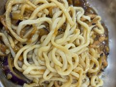 -九妹农家大铁锅东北菜(江湾店)