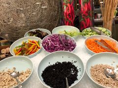 自助取餐区-西安高新希尔顿酒店·咖啡露台西餐厅