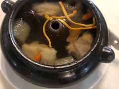 山珍汽锅鸡-泓0871臻选云南菜·味庄