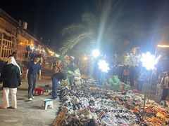 -席娜卡琳火车铁道夜市