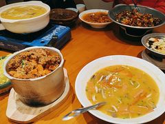 -有红鸡毛店·川菜(建设路店)