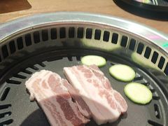 -香猪坊韩国烤肉专属门店(魏公村店)