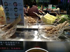 -百品聚旋转火锅(号外店)