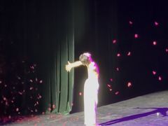 -虹桥艺术中心