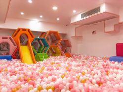 -趣童婴幼儿SPA母婴生活馆(孔雀城店)