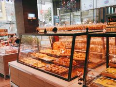 面包甜点陈列柜-巴黎贝甜(大宁国际商业广场店)