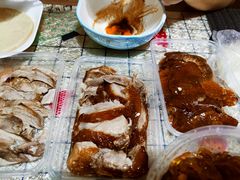 -大鸭梨烤鸭店(金顶街店)