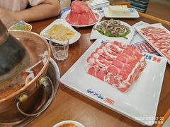 -楼外楼大刀肉传统火锅居(博学路店)