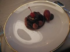 -迪拜帆船酒店海底餐厅