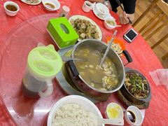 -银峰农庄·特色烧鸡·鲜无花果浸鸡