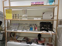 -瞬间漂亮·化妆造型(北滨路店)