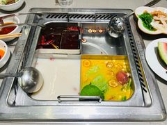 -海底捞火锅(杭州天虹购物中心店)