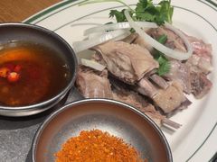 -纳鲁孜·新疆特色餐厅(上海悦荟广场店)