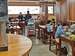 -亮亮面馆(经六路店)