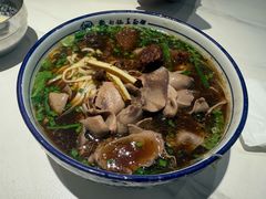 -镇南锅盖面馆(解放路店)