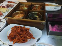 -河坝烧烤串城(金达莱店)