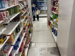 -711便利店(第二儿童医院店)