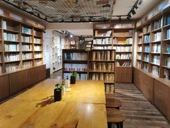 -晓风书屋(大学路店)