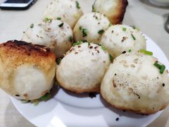 -老西白点心店