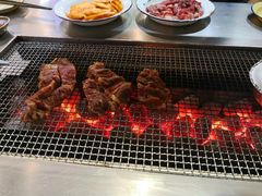 -马路牙子烧烤音乐酒馆(望京店)