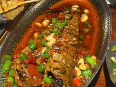 -乡土特色.冷锅鱼.牦牛肉汤锅