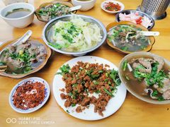 -周记翘脚牛肉