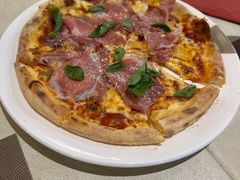生火腿山羊奶酪拿坡里披萨-BONAZZA 意大利餐厅