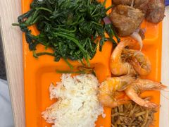 -同济大学本部学苑饮食广场