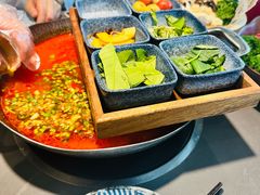 -楠小云·云南鲜菌·鲜牛自助火锅(九眼桥店)