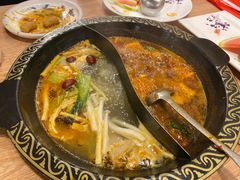 -小渝公重庆卤味火锅(临沂店)