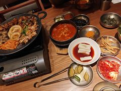 -春熙台韩国料理·章鱼肥牛(西丽店)