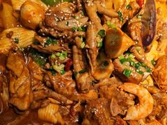 -徐记小怪兽肉蟹煲(中央大街店)