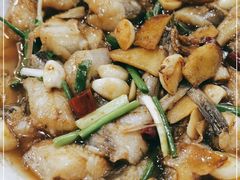 -健跳小海鲜(人民路店)