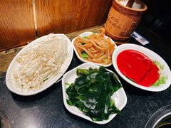 7秒海带苗-周师兄大刀腰片火锅(洪崖洞旗舰店)