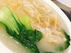 鲜虾云吞面-澳门陈光记烧味饭店(南京德基广场店)