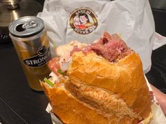 -Bánh Mì Huynh Hoa