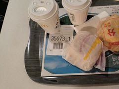 -麦当劳(中山大道中店)