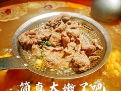 -牛村来人潮汕牛肉火锅(西单店)