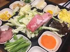 -阿香米线(大唐西市大润发店)