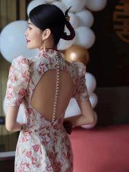 -艾米婚纱&婚礼策划