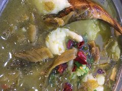 -周鱼小馆石锅酸菜鱼(活力汇店)