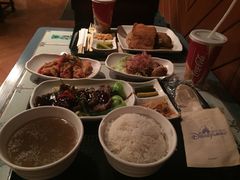 -大冒险家餐厅