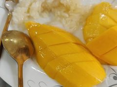-Nings Mango Stand