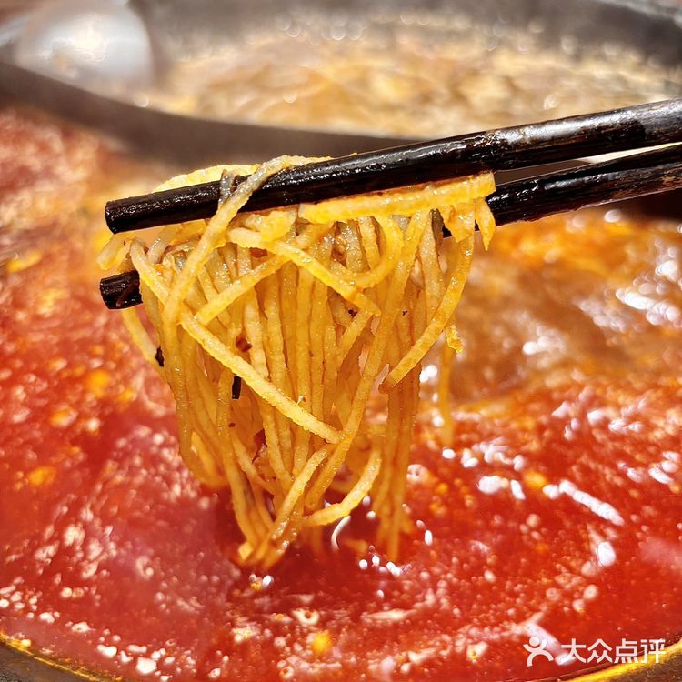 无锡‼️开在小巷子里，便宜好吃的老火锅～