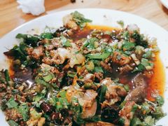 凉拌猪头肉-豆腐脑花