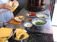 -曾笼笼牛肉饼
